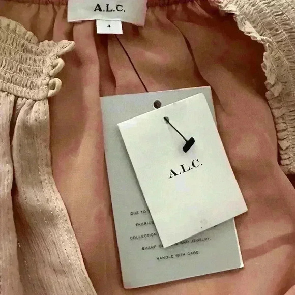 A.L.C.  NWT Hayley Silk Short Sleeve Top Champagne with Gold Metallic Women’s 4 - Picture 12 of 12